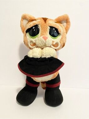 2007 DreamWorks Shrek Motion Activated 13’’ Talking Puss in Boots Plush Toy
